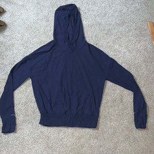 Lululemon light sweatshirt
